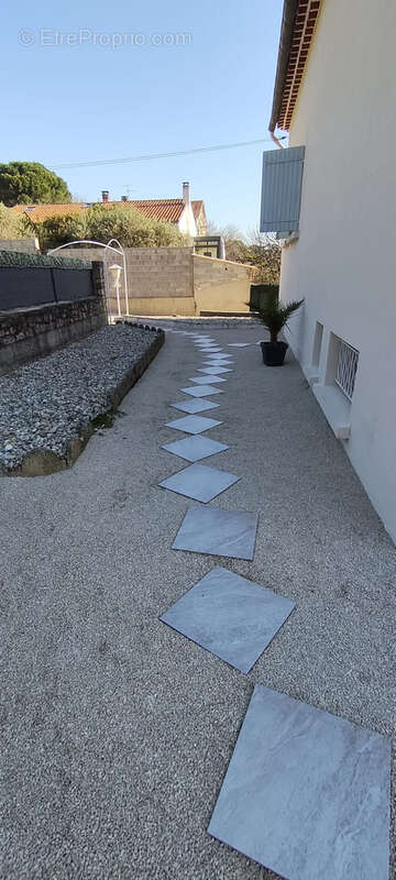 Maison à BAGNOLS-SUR-CEZE
