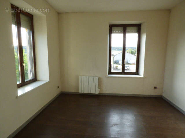 Appartement à VANNES-LE-CHATEL