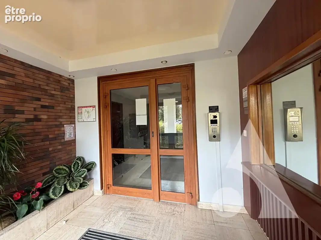 Appartement Saint Andre Les Vergers 2 pièce(s) 53.91 m2  balcon - photo 11