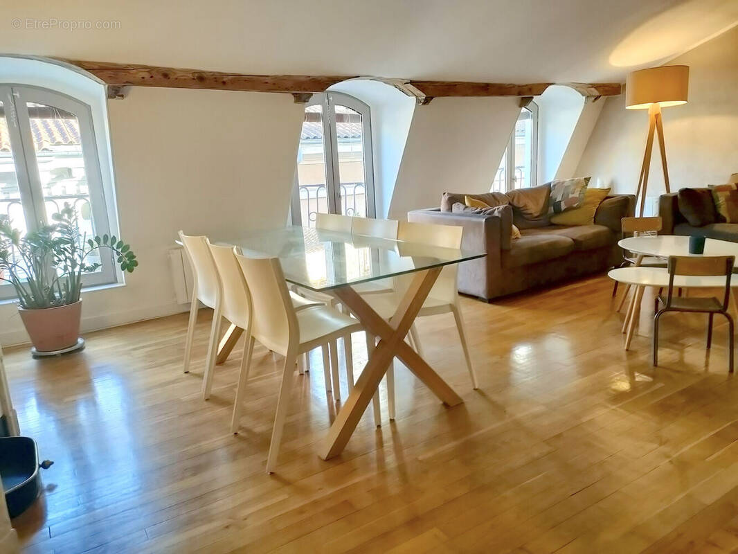 Photo 1 - Appartement à LYON-1E