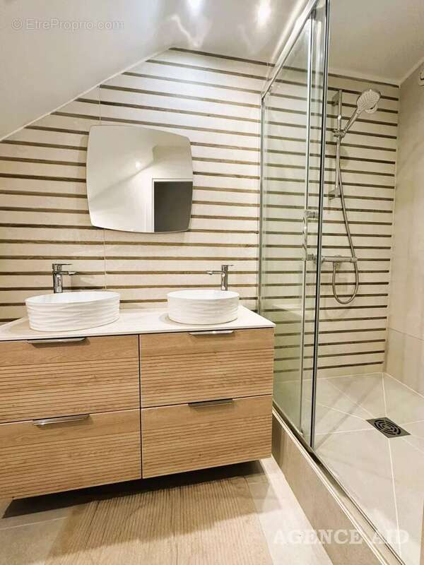 Appartement à CUGES-LES-PINS