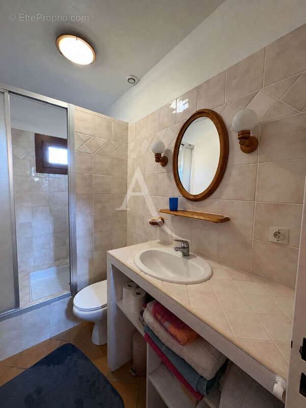 Maison familiale de 110 m² avec 4 chambres et beau terrain de 445 m² - photo 15
