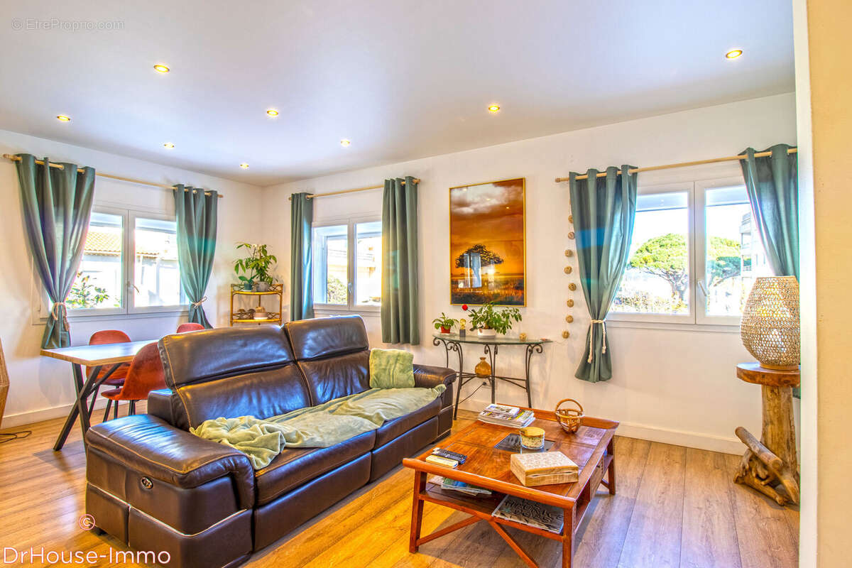 Appartement à CAVALAIRE-SUR-MER