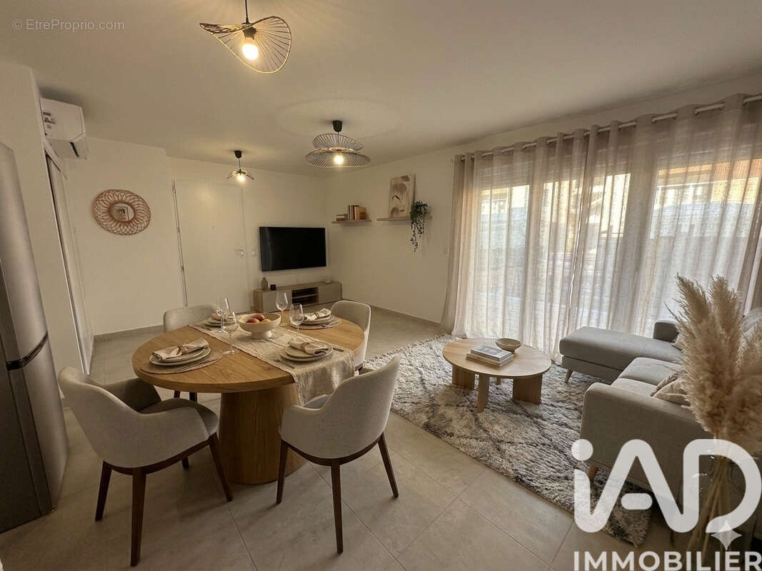 Photo 2 - Appartement à RODILHAN