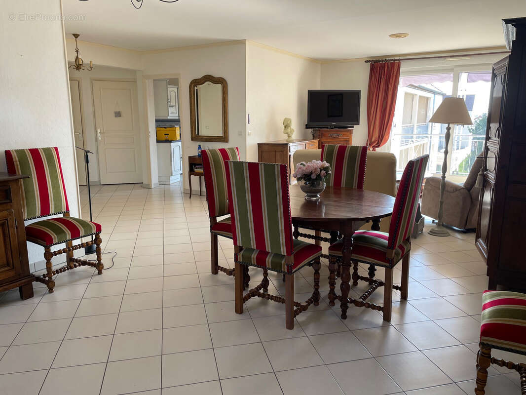 Appartement à LA FERTE-GAUCHER