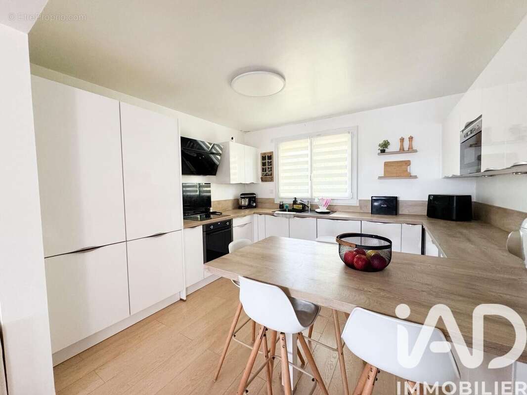 Photo 4 - Maison à CORBEIL-ESSONNES