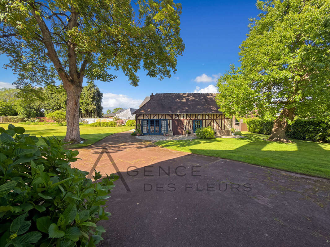Maison La Saussaye 315 m2 - photo 13