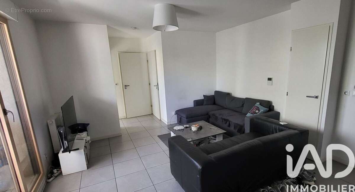 Photo 2 - Appartement à SAINT-PRIEST