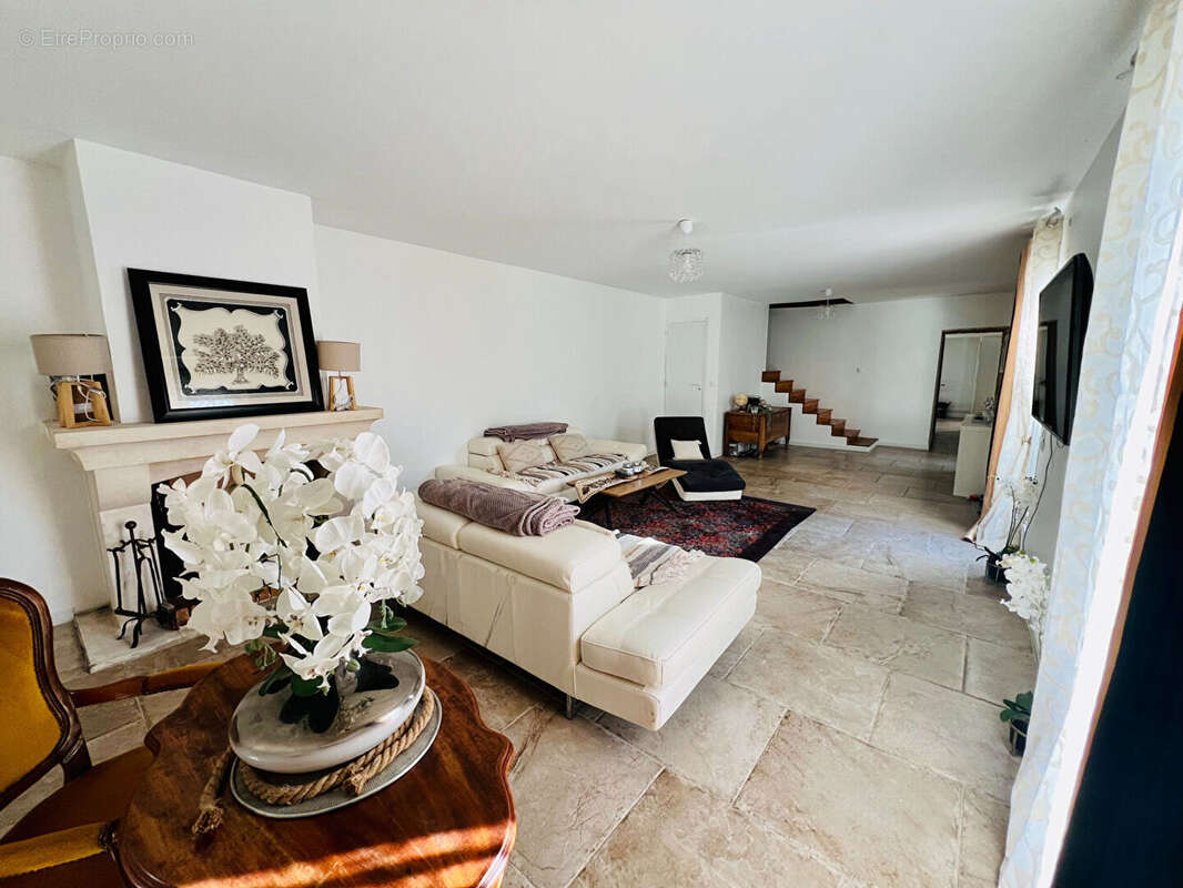 Maison à MONTGE-EN-GOELE