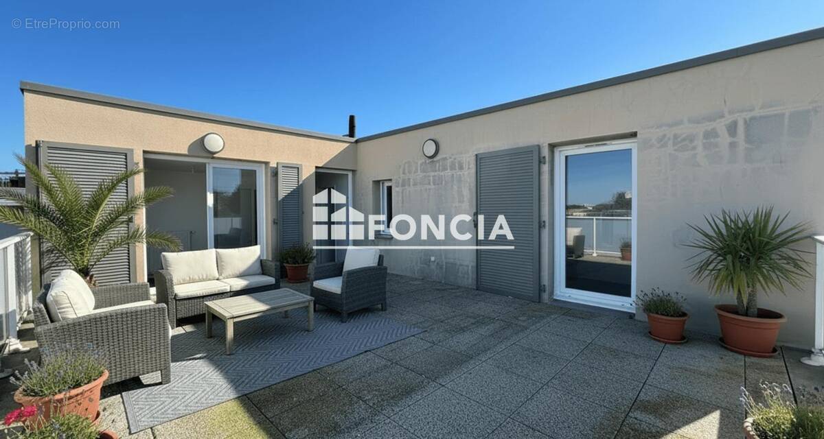 Appartement à LA ROCHELLE