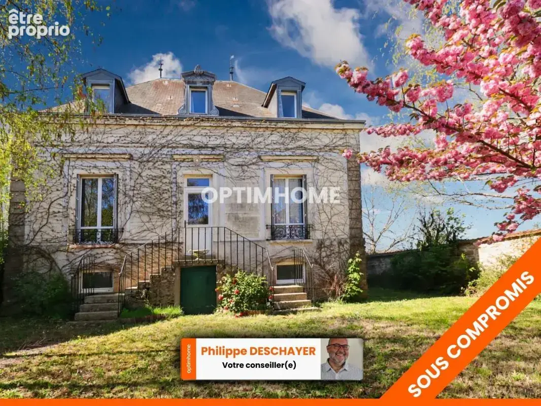 Maison à SAINT-SULPICE-LES-FEUILLES