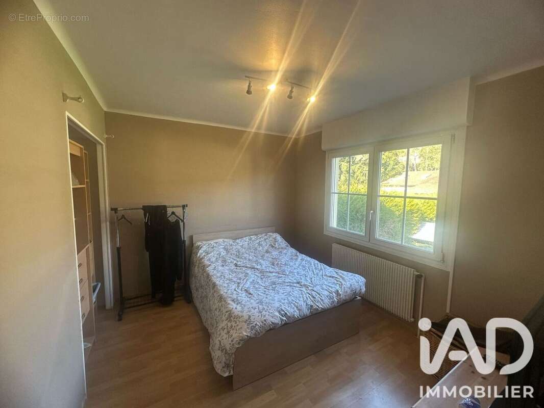 Maison 185 m² à Mortefontaine-En-Thelle  - photo 6