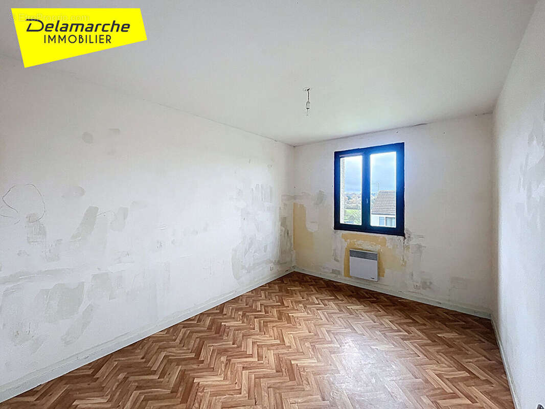 Maison à LA HAYE-PESNEL