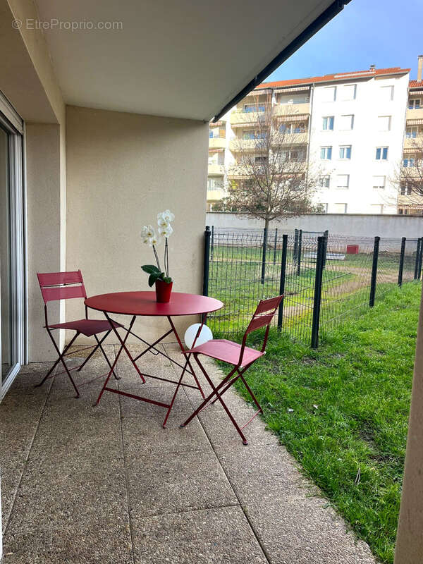 Appartement à LYON-8E