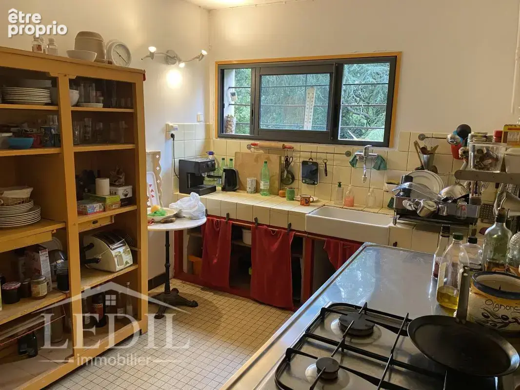 Propriete de caractere - photo 9
