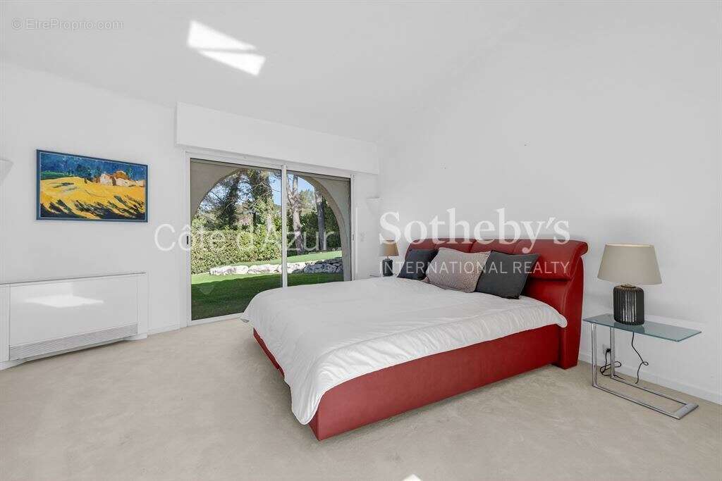 Maison à MOUANS-SARTOUX