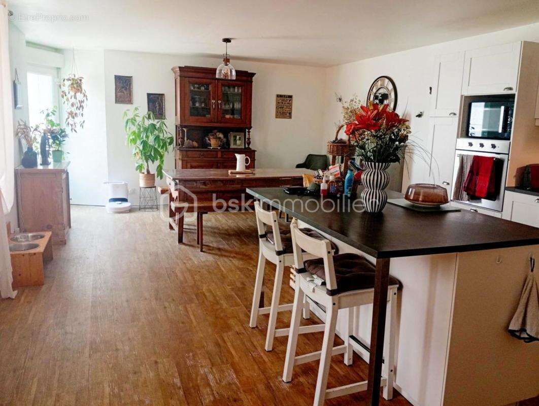 Maison à SAINT-BARTHELEMY