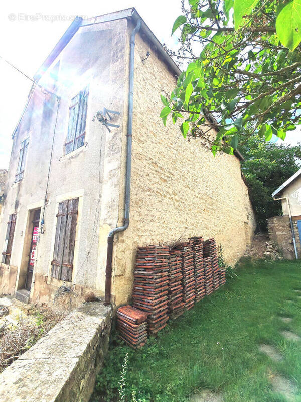 Maison à THENISSEY