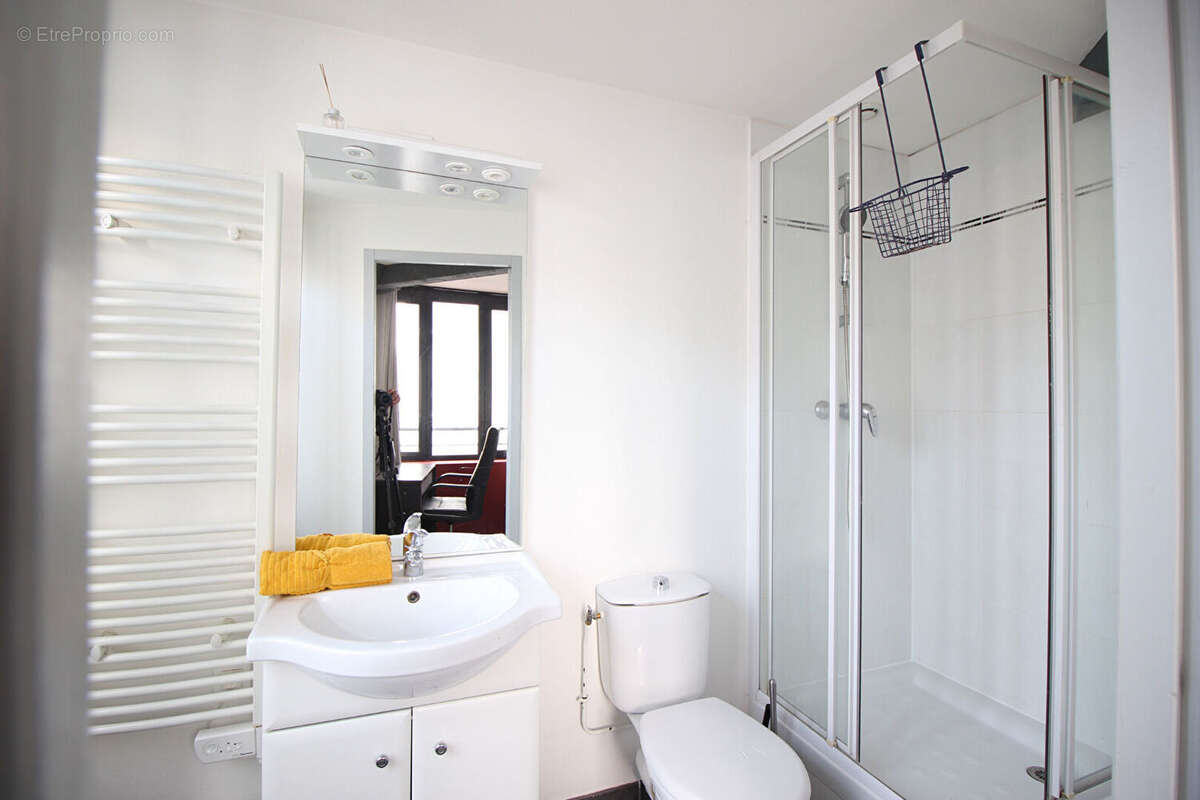 Appartement à SAINT-ETIENNE