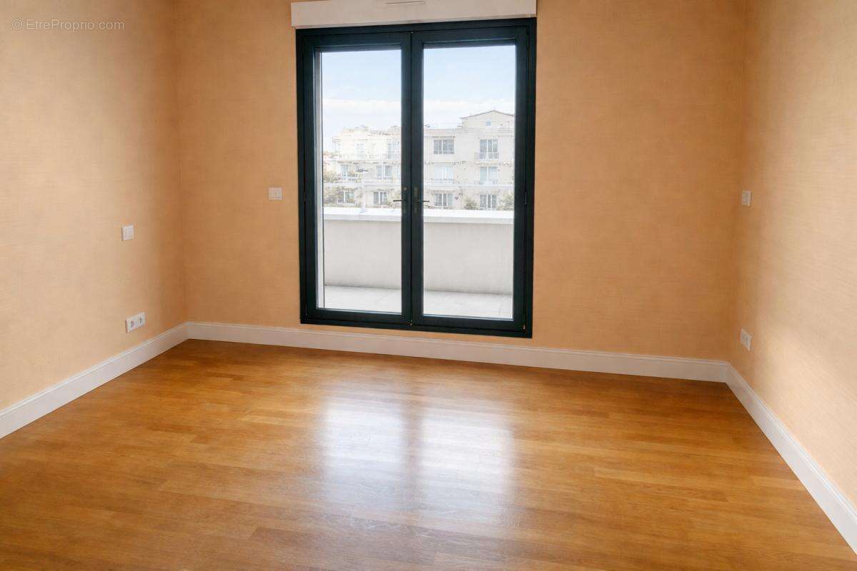 Appartement d'exception avec vue sur la Vézère - Centre-ville de Terrasson-Lavilledieu (24120) 5 pièce(s) 116 m2 - photo 11