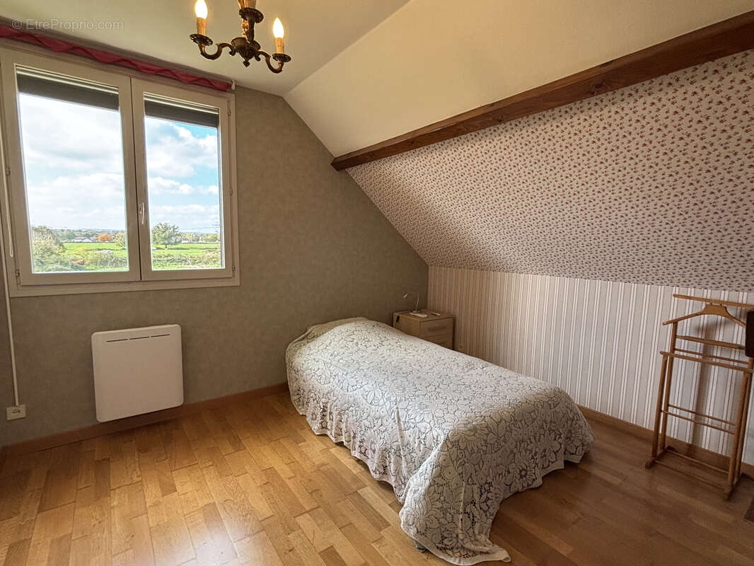 Maison à LESSARD-LE-NATIONAL