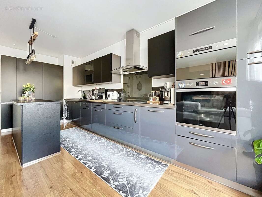 Appartement à LIMEIL-BREVANNES