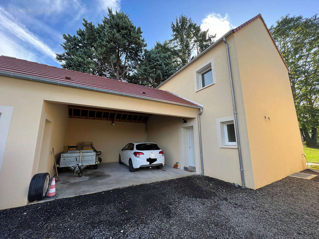 Maison à MONTFORT-L'AMAURY