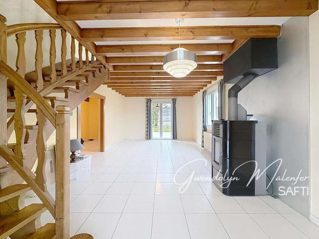 Photo 2 - Maison à MOUCHARD