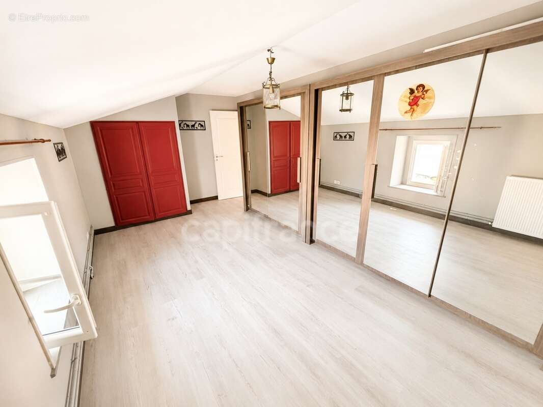Maison à vendre 6 pièces CORME ROYAL (17) - photo 5