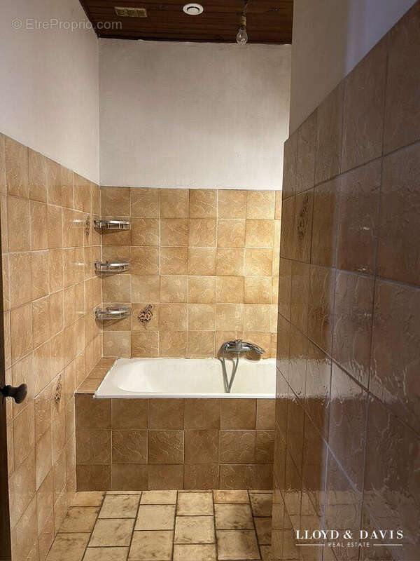 Maison à MARSEILLE-5E