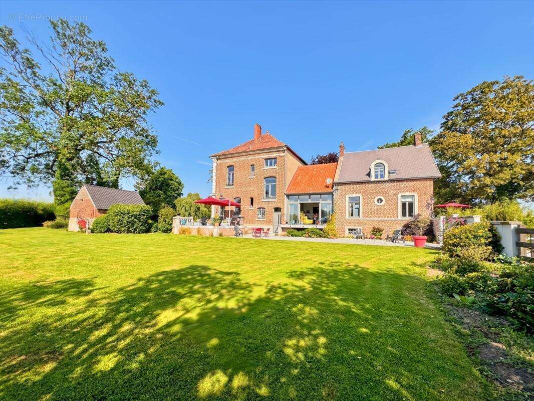 Maison à SELLES