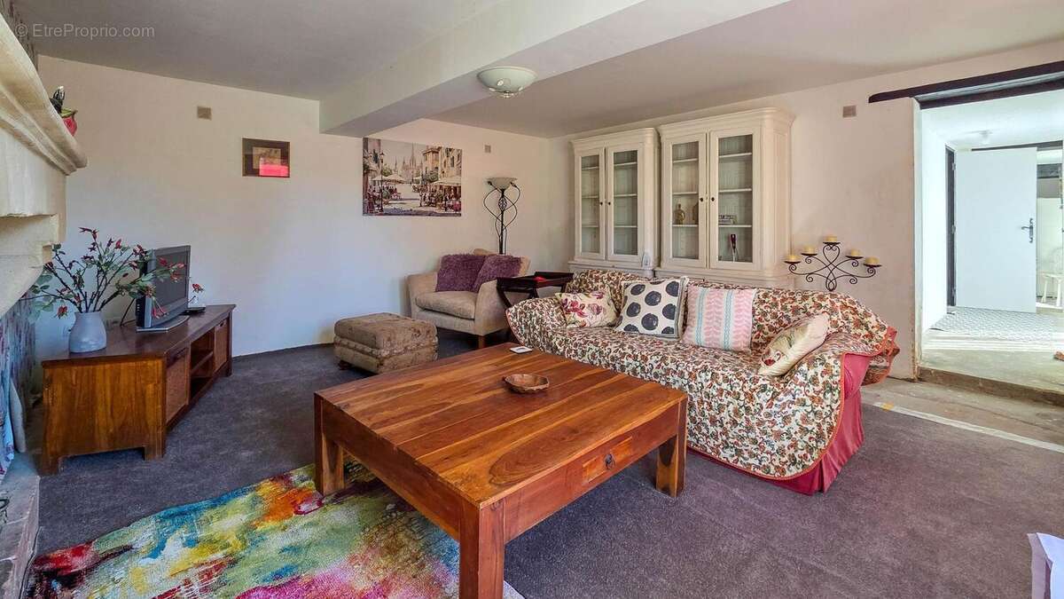 Photo 3 - Maison à VERNOIL