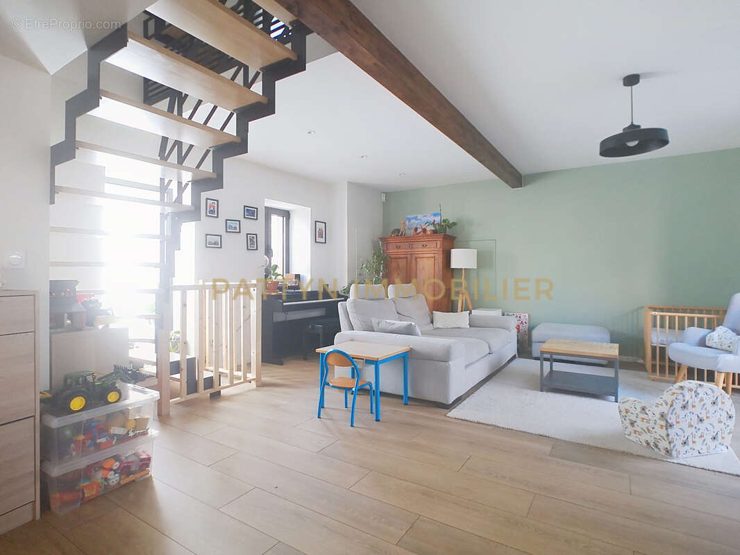 Maison à SAINTE-EUPHEMIE