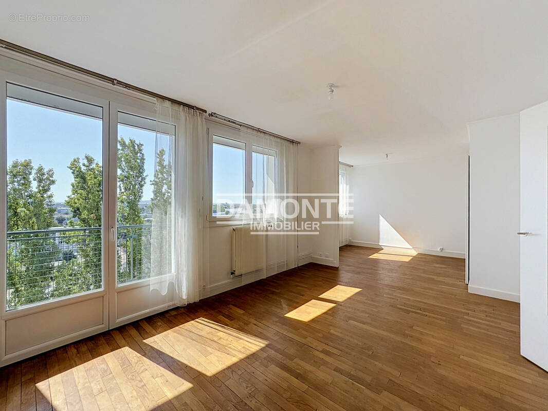 Appartement à TROYES