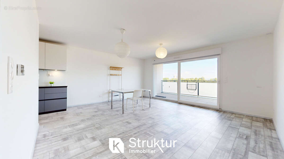 Appartement à MANOM