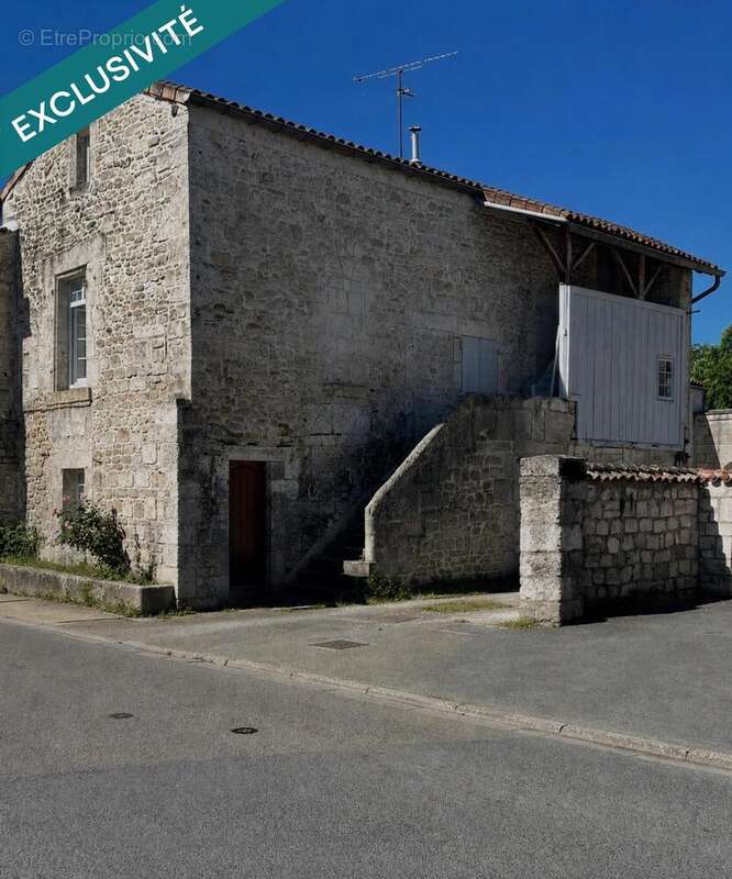 Photo 6 - Appartement à GOND-PONTOUVRE
