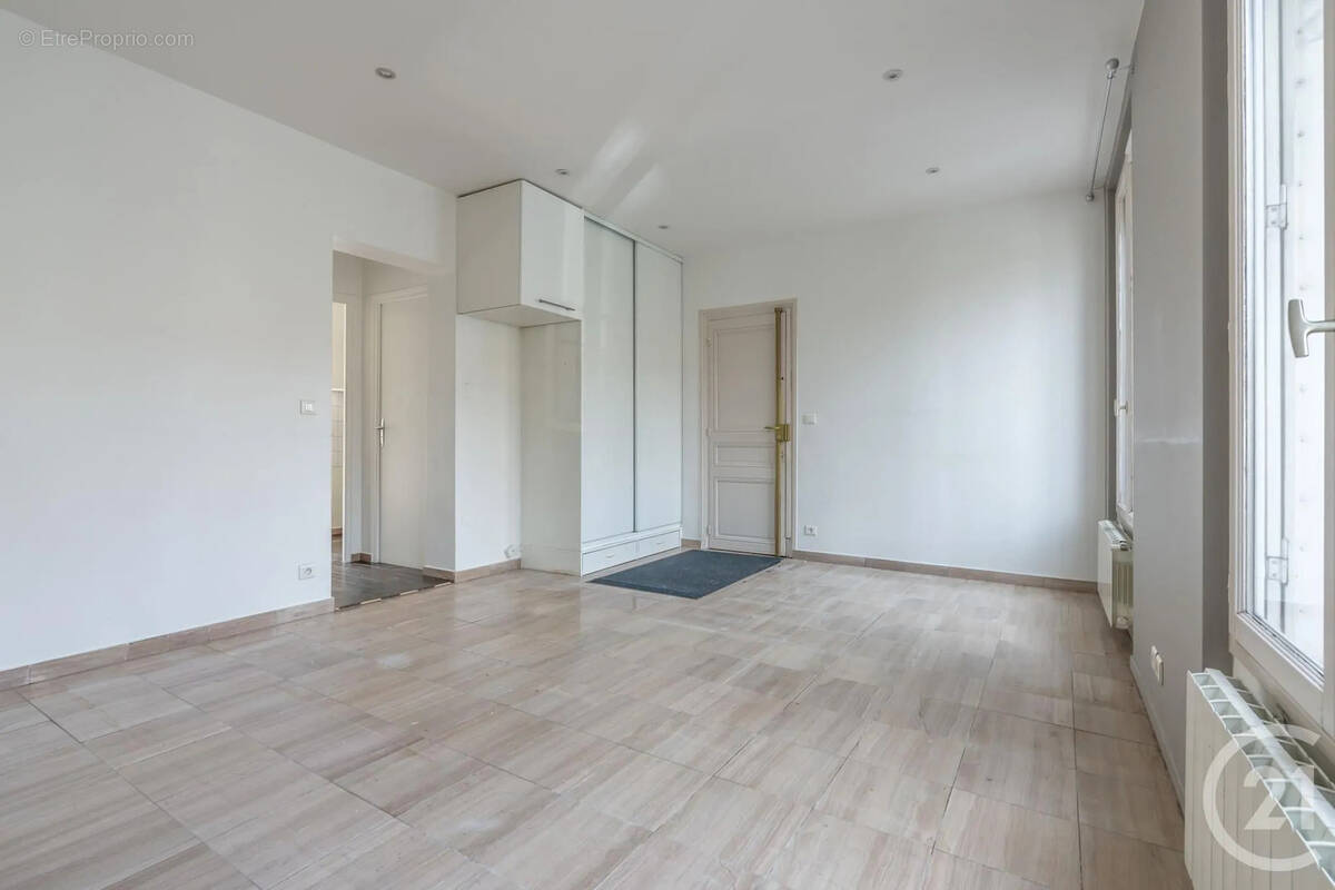 Appartement à NOGENT-SUR-MARNE