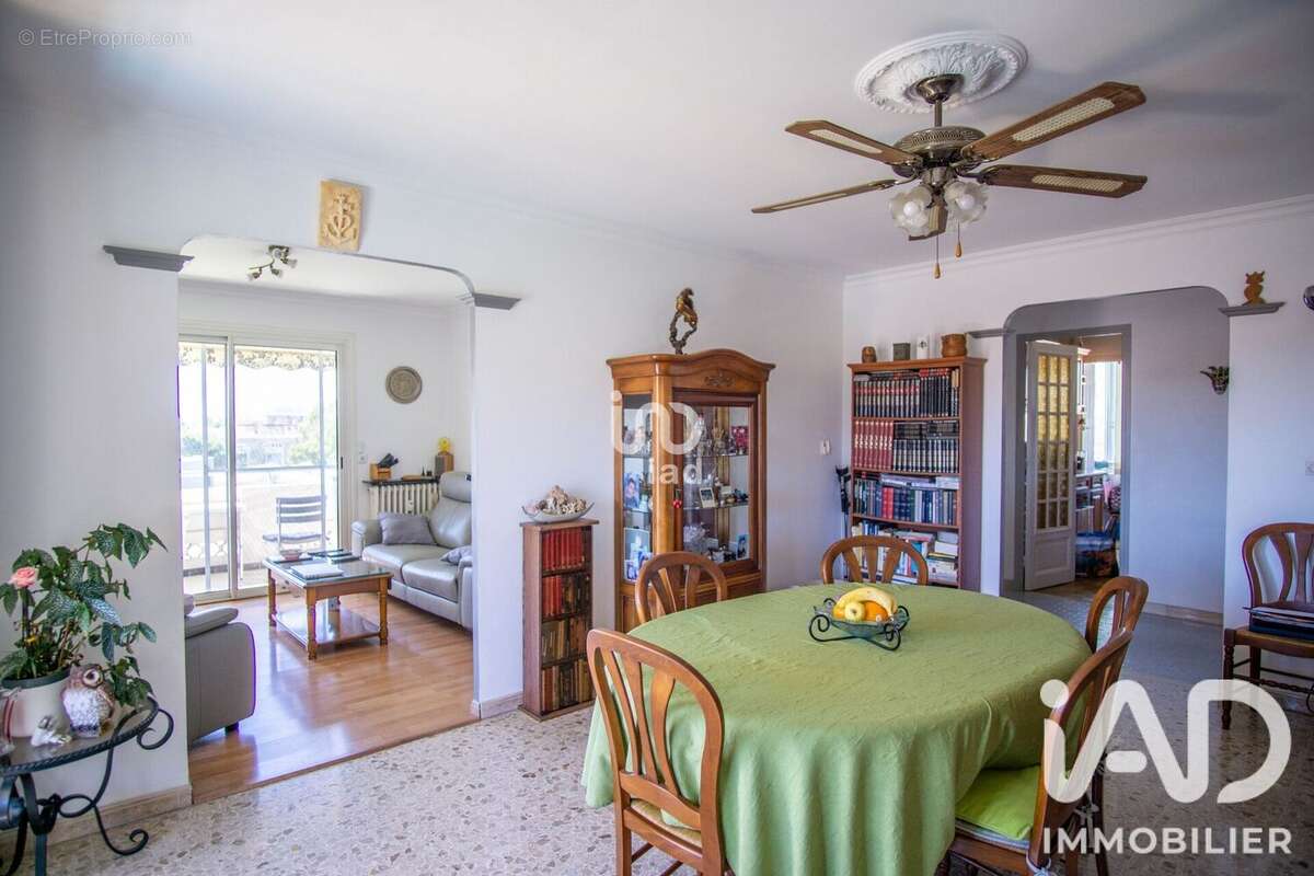 Photo 2 - Appartement à SAINT-RAPHAEL