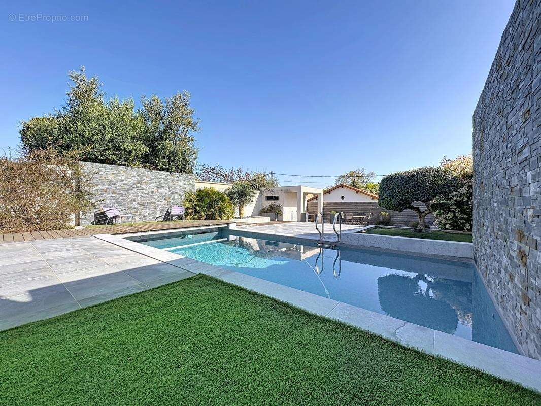 Maison à MARSEILLE-9E