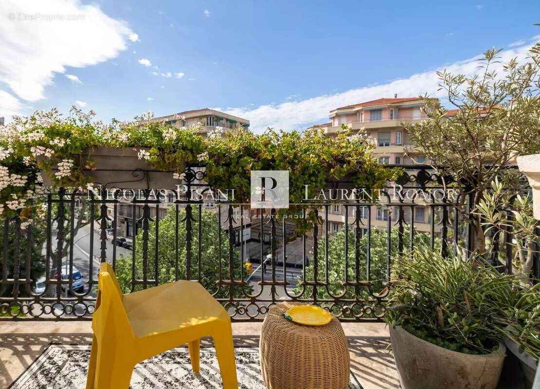 Appartement à NICE