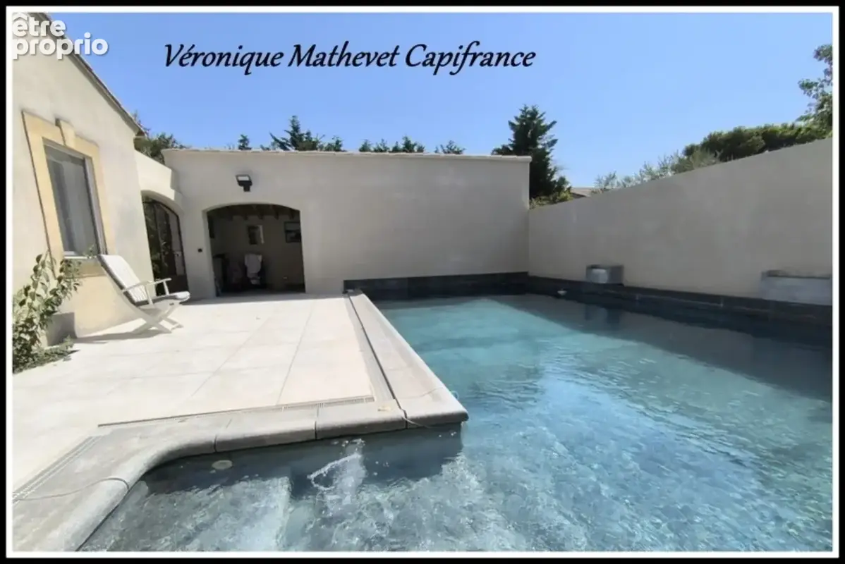Belle maison  de plain pied entierement renovee avec piscine - photo 1