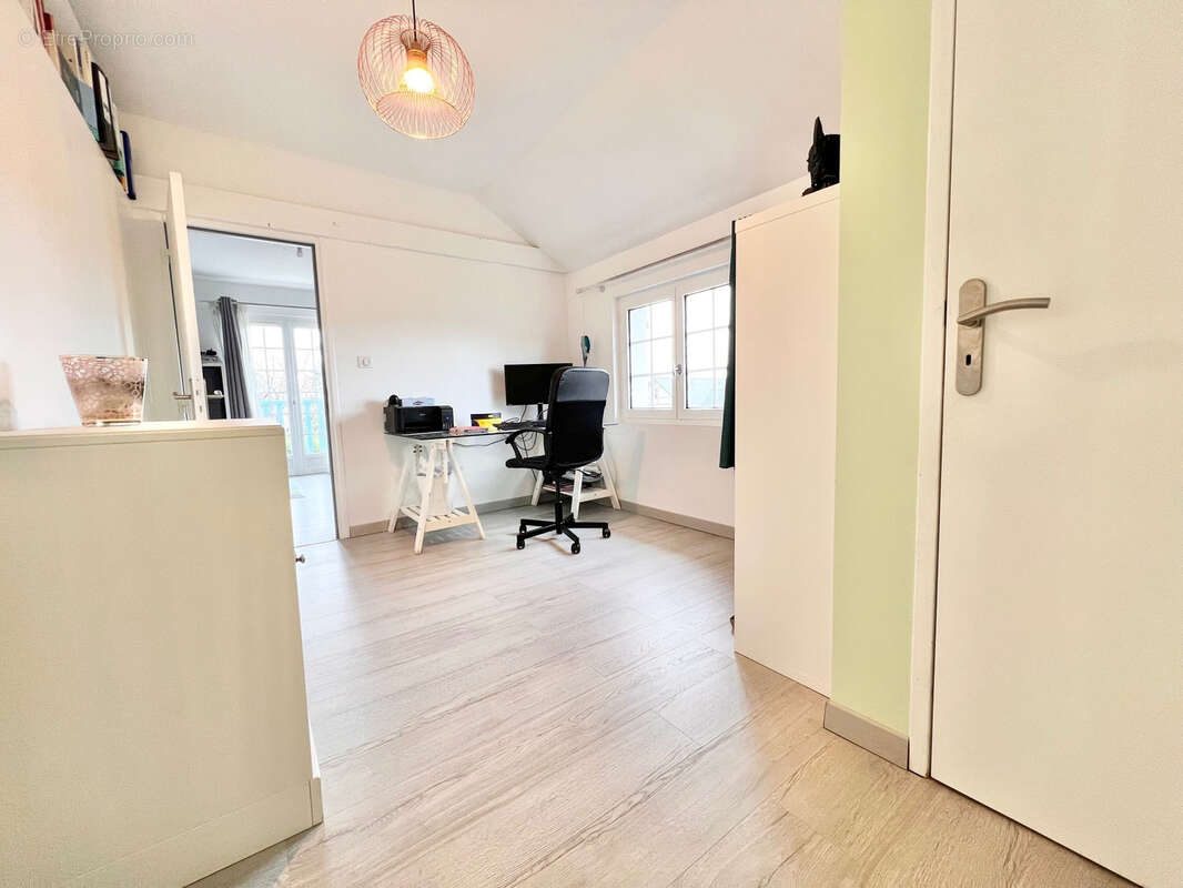 Maison à SAINT-MARTIN-DE-BOSCHERVILLE