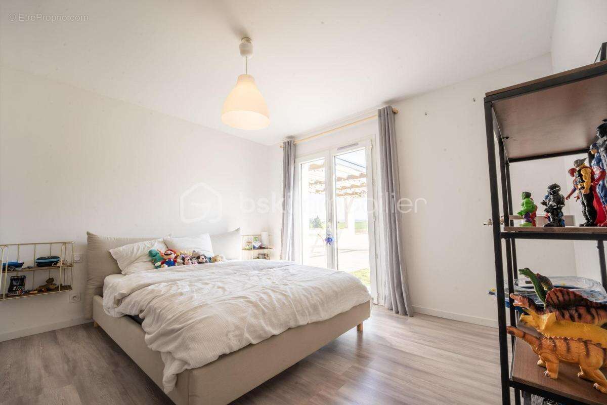 Maison à BOURGOIN-JALLIEU