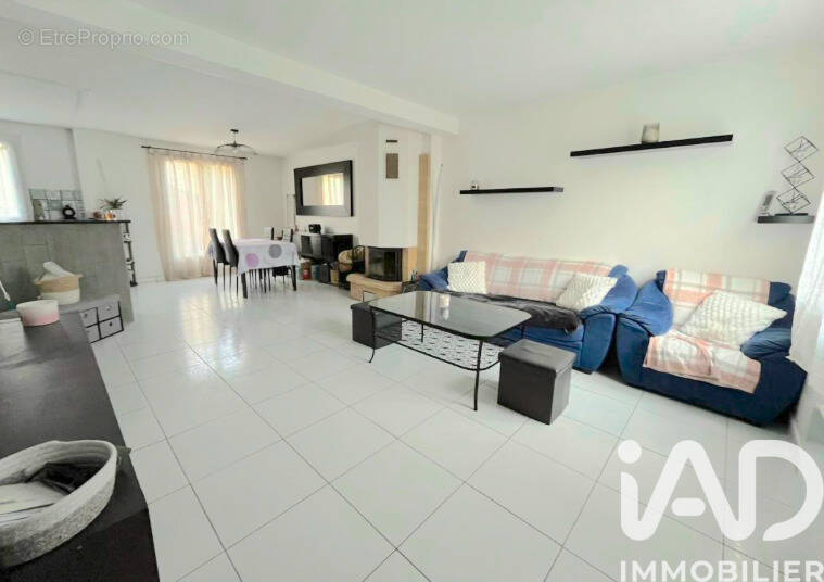 Photo 1 - Maison à VILLABE