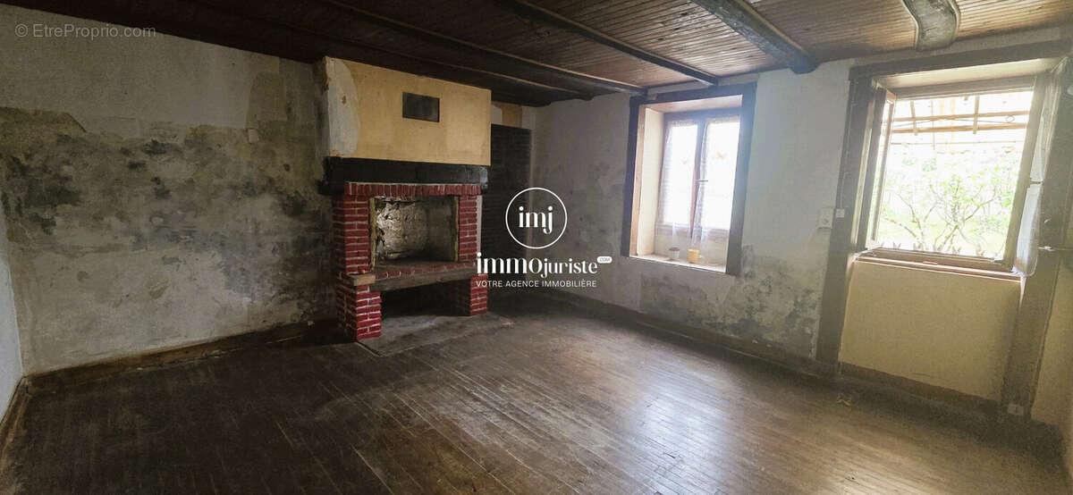Maison 80 m² à Bussiere-Galant  - photo 6
