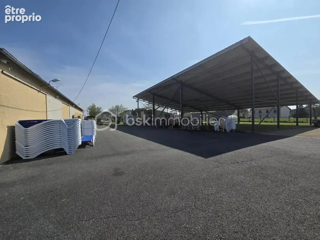 Exclusivité – hyper centre lezay – propriété avec hangar + panneaux solaires - photo 20