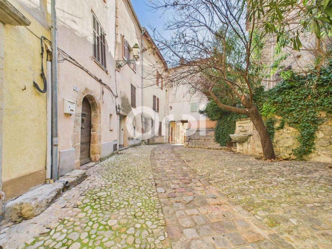 Appartement à SEILLANS