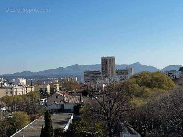 Appartement à MARSEILLE-9E