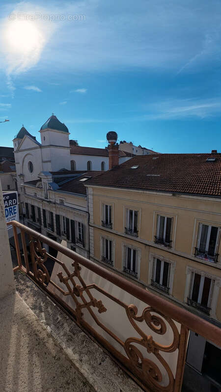 Appartement à ROANNE