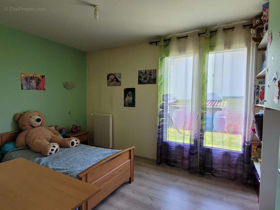 Maison à LE PALAIS-SUR-VIENNE